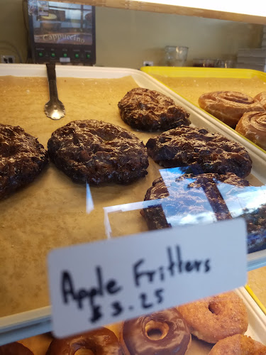 The Donut King storefront
