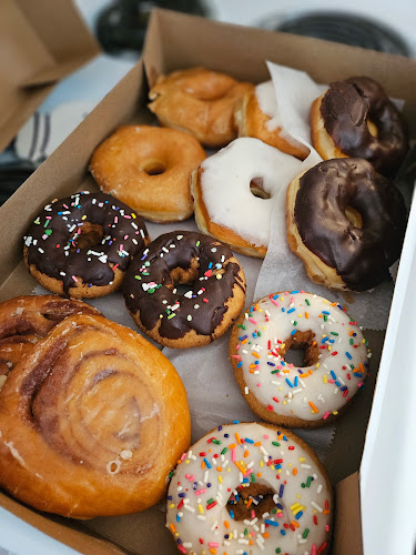 Potter's Bakery storefront