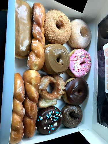 Donut Boy storefront