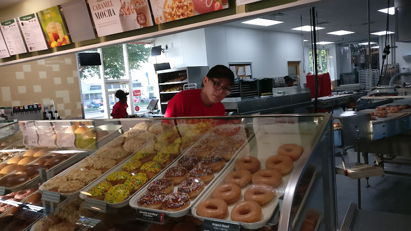 Krispy Kreme storefront