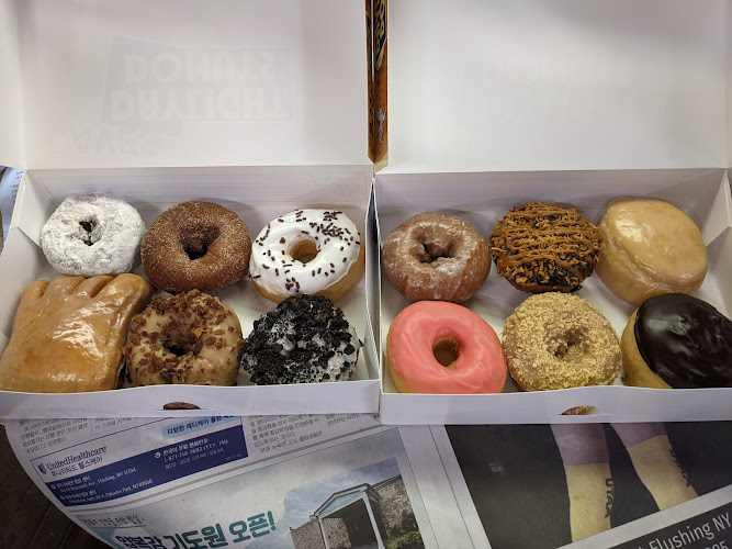 Dave’s Daylight Donuts storefront