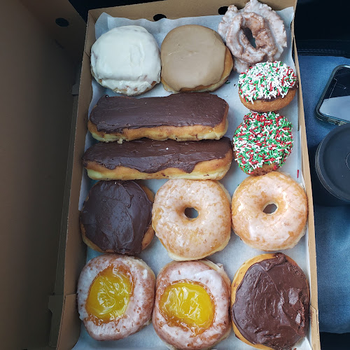 Joe's Donut Shop storefront