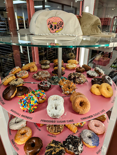 Voodoo Doughnut storefront