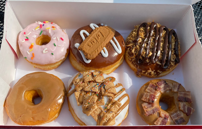 Yonutz Donuts and Ice Cream - Yukon Oklahoma storefront