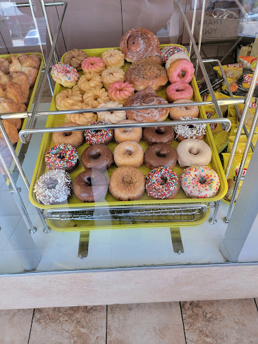 K H Cinnamon Donuts storefront