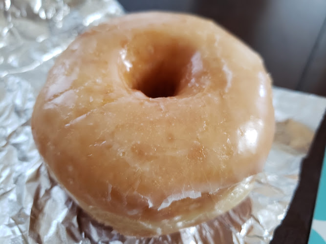 Southern Maid Donuts storefront