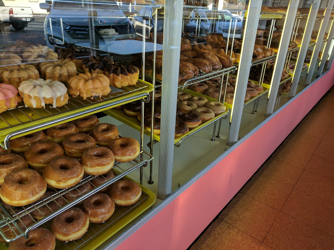 Donut Place storefront