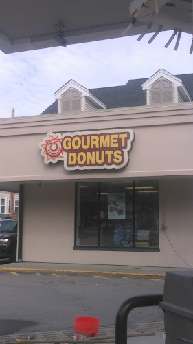 Gourmet Donuts storefront