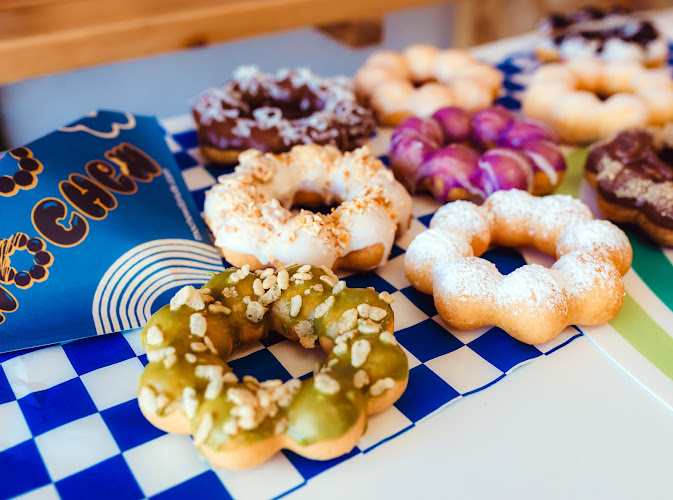 Mochew Donuts storefront