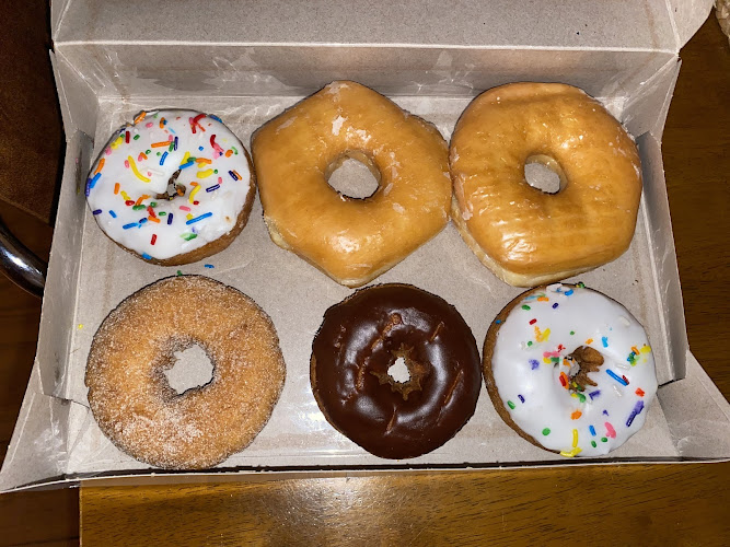 Mary Ann Donuts Shop storefront