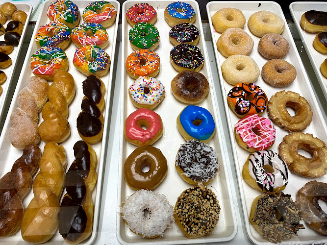 Gourmet Donuts & Water storefront