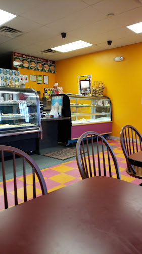 Arvin Doughnuts storefront