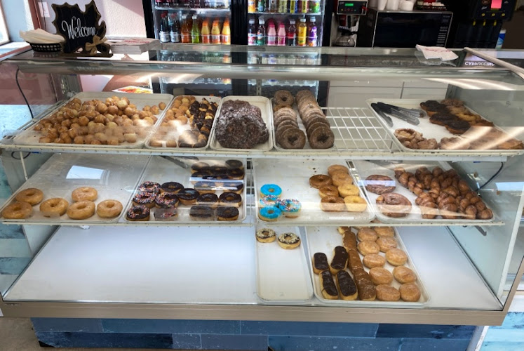 Snowflake Donuts storefront