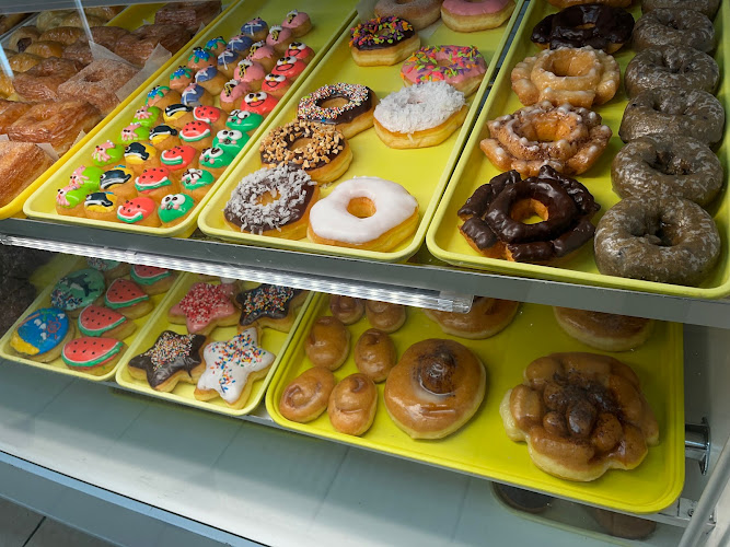 Morning Star Donuts storefront