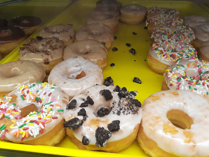 Sweet Dream Donuts storefront