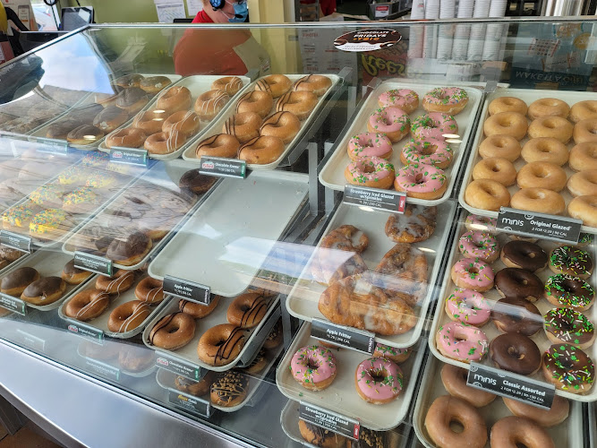 Krispy Kreme storefront