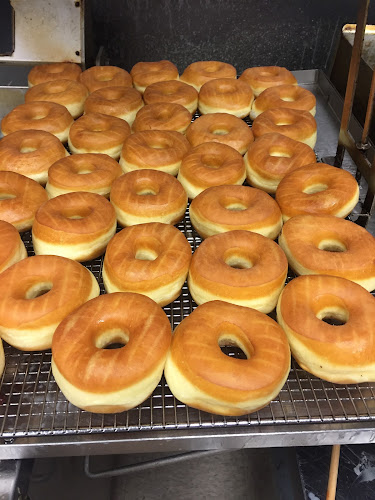Bakery Donuts storefront