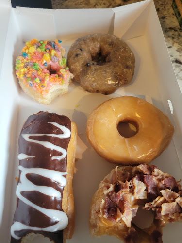 Pop's Donuts Near Me Bixby storefront