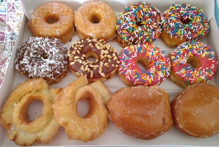 Cabot Donuts storefront