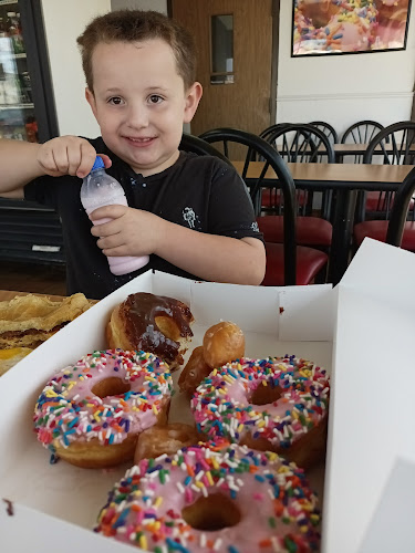 Mix Donuts storefront