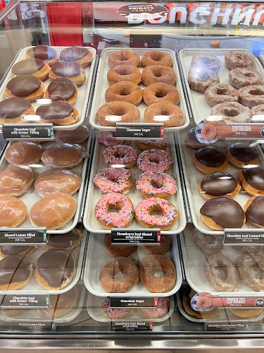 Krispy Kreme storefront