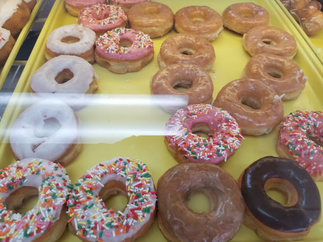 Lawrenceburg Doughnuts storefront