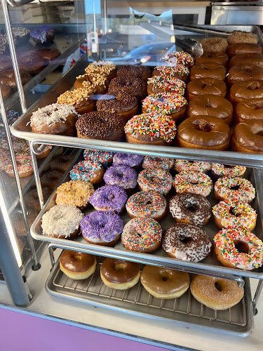 Judy's Donuts storefront