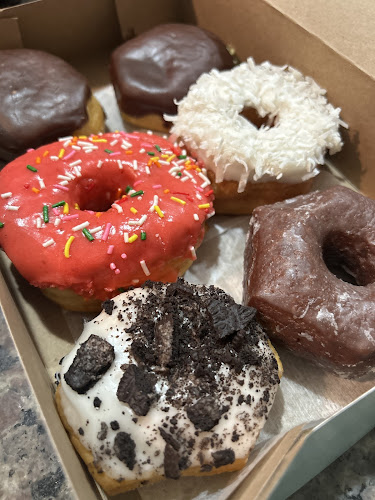 Shipley Do-Nuts storefront