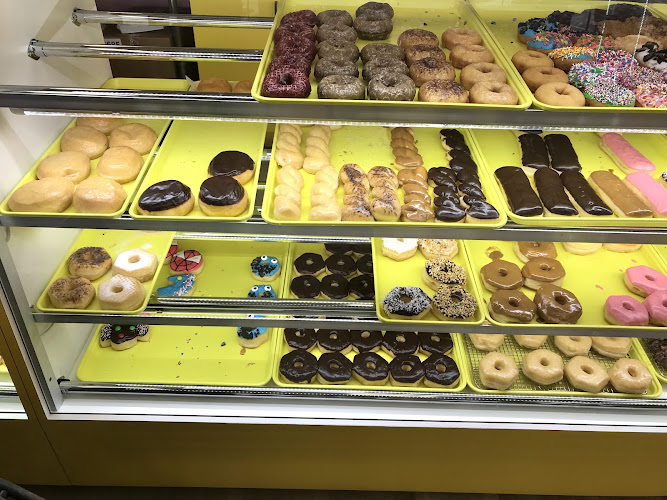 Lazy Kat Donuts storefront