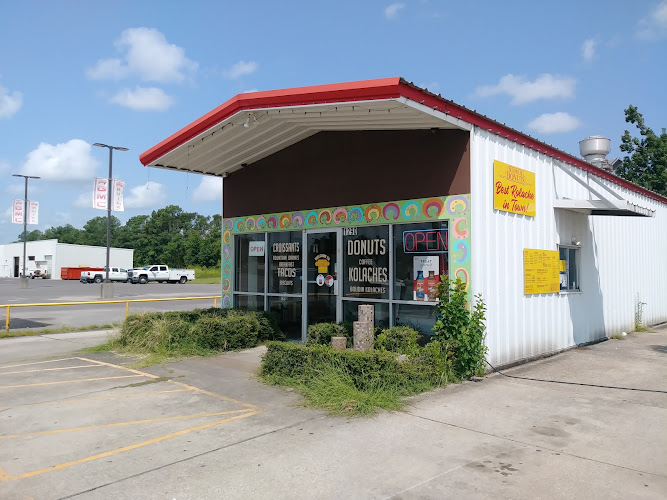 Sulphur Donuts storefront