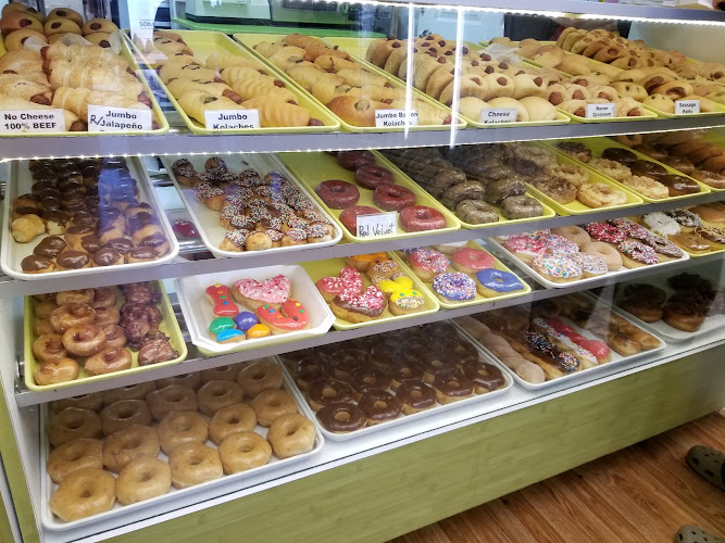 Sonny's Donuts storefront