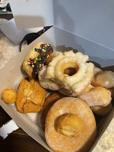 ABC Donuts storefront